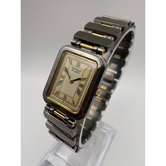 Vintage Seiko 7320-5950 Quartz Tank Watch - Working Condition main image 4